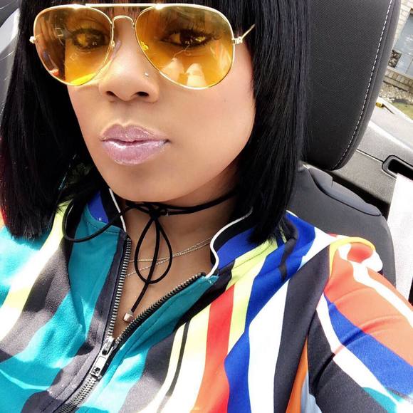 Meet your Posher, Tamara - Picture 1 of 1